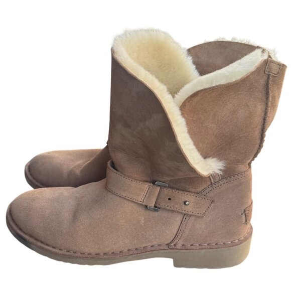 UGG Aubrielle Modern Moto Styling Boots Women’s Size 9.5 US - Picture 1 of 13